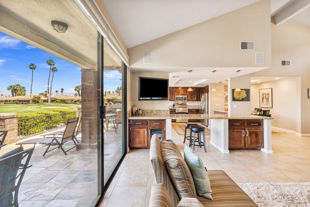 312 Castellana S, Palm Desert CA: https://media.crmls.org/mediaz/b346c165-cc31-46c6-a5ca-234d845f8e06.jpg