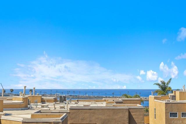 801 Kalpati Circle, Carlsbad CA: https://media.crmls.org/mediaz/b34710dc-4c27-4530-9bec-3194383da09f.jpg