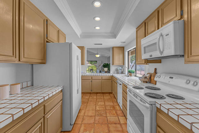 2 Bed Home for Sale in Palm Desert, California