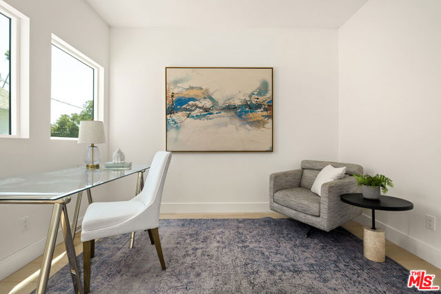 4308 Victoria Park Drive, Los Angeles CA: https://media.crmls.org/mediaz/b349144e-20c3-4418-9a01-a65f52d5da2d.jpg