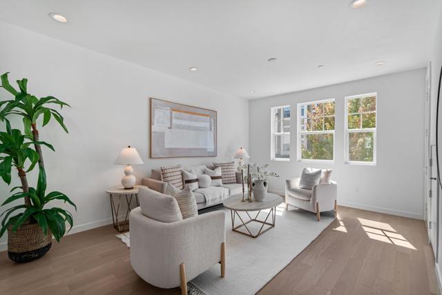 119 Orbit Way, Mountain View CA: https://media.crmls.org/mediaz/b349aae4-def1-46bf-aea4-c951bec6cd5f.jpg