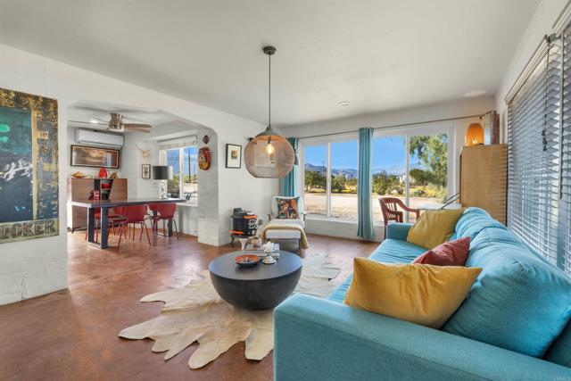 2720 22 Frying Pan Road, Borrego Springs CA: https://media.crmls.org/mediaz/b34c353e-5464-49ad-8c73-48196a191616.jpg