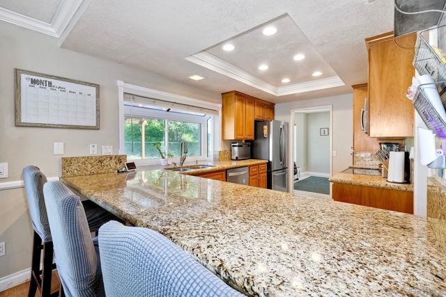 17937 Myrica Ln, San Diego CA: https://media.crmls.org/mediaz/b34d93f2-0243-4c07-908e-ad3741911dc7.jpg