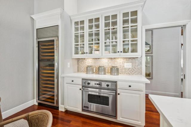 3003 Canyon Road, Burlingame CA: https://media.crmls.org/mediaz/b34db642-128f-47a7-92bd-59c30f45119c.jpg