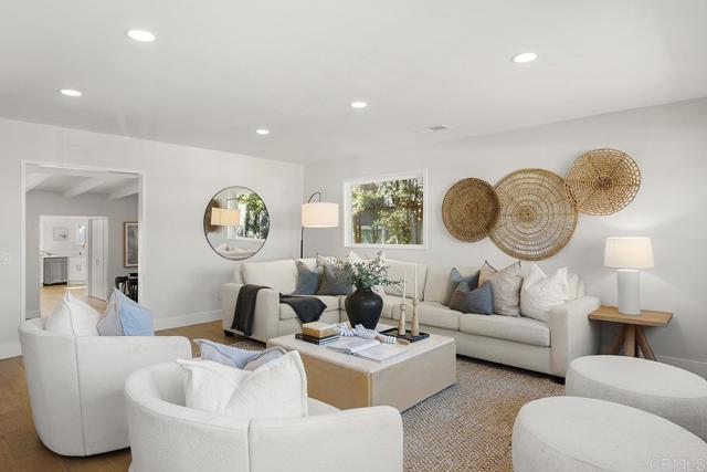 Detail Gallery Image 8 of 55 For 4443 Del Monte Ave, San Diego,  CA 92107 - 3 Beds | 2 Baths