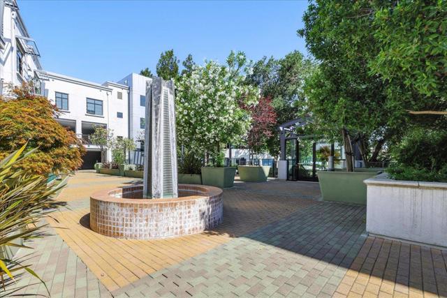 10745 N De Anza Boulevard, Cupertino CA: https://media.crmls.org/mediaz/b34e7fb5-f30e-41de-8056-9690862689b3.jpg