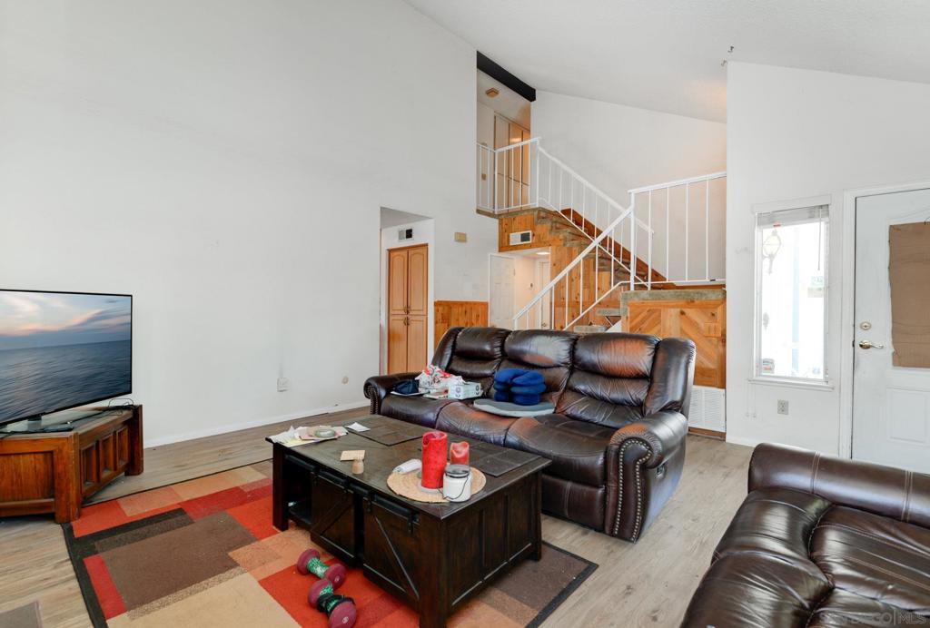 8113 Blythe Ct. - photo 3