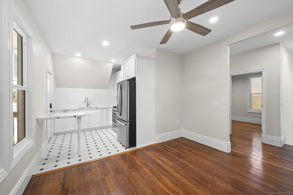 2253 Brant Street - photo 7