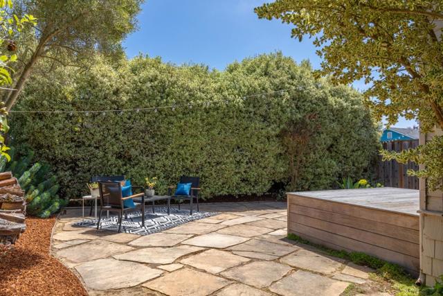 900 35th Avenue, Santa Cruz CA: https://media.crmls.org/mediaz/b350b41e-f62a-42e9-9442-fac641e042ae.jpg