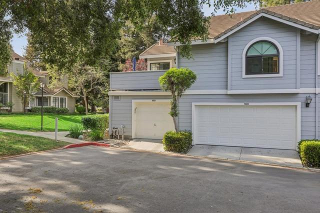 2890 Buena Crest Court, San Jose CA: https://media.crmls.org/mediaz/b3529cd6-b2bd-4080-9b94-681ed7c84904.jpg