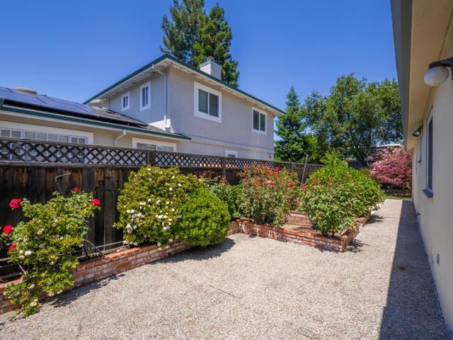 739 Quartz Street, Redwood City CA: https://media.crmls.org/mediaz/b3529d94-2f3a-45b2-9d80-ca23adcd1d0c.jpg