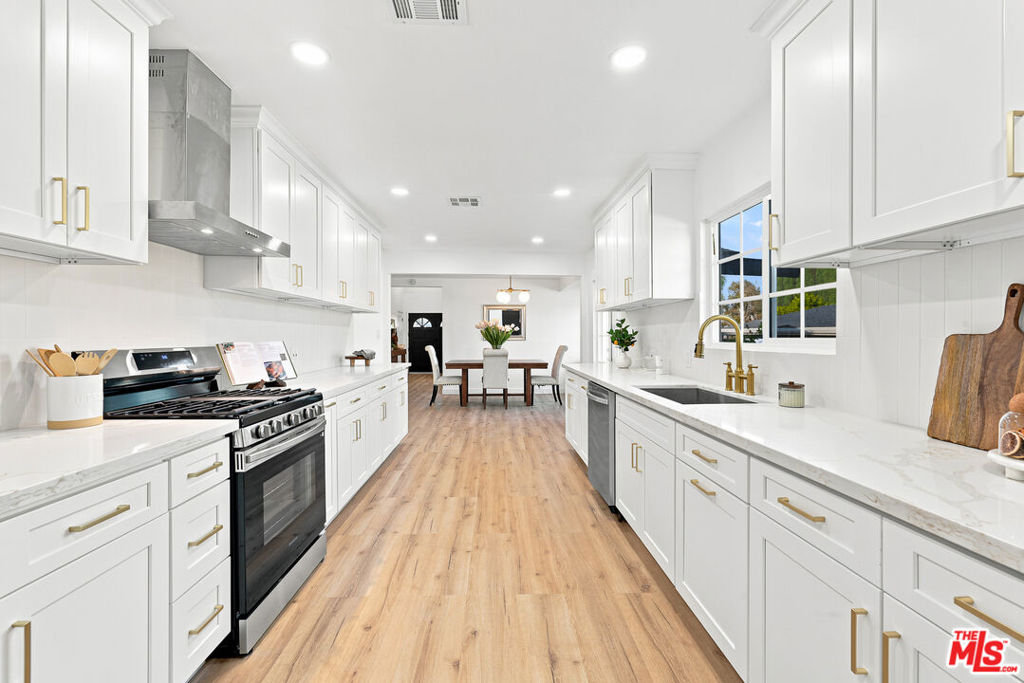MLS #26856949 image #14