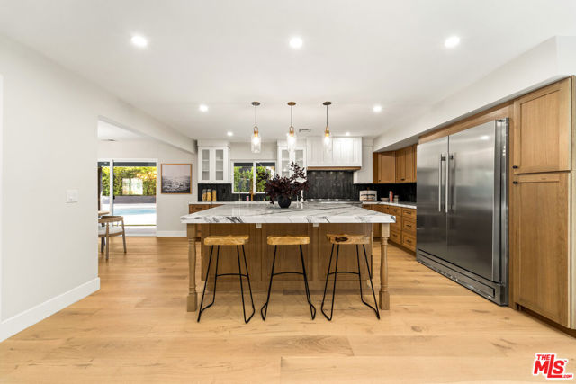 22824 Margarita Drive, Woodland Hills CA: https://media.crmls.org/mediaz/b3533634-34c9-4746-ad74-f5652589c57f.jpg
