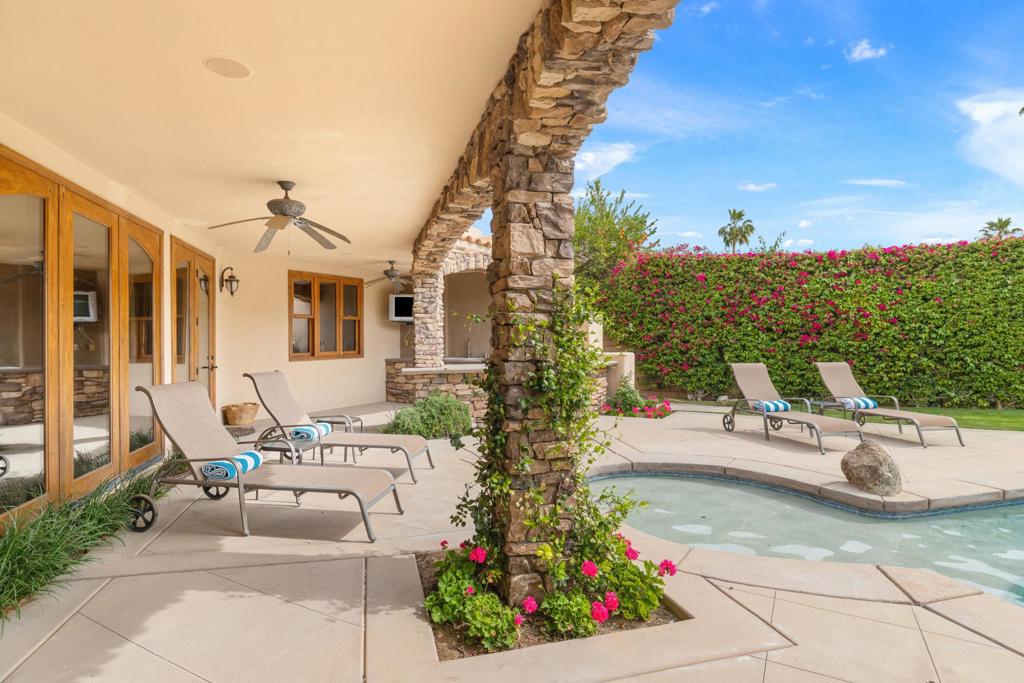 MLS #219144588DA image #5