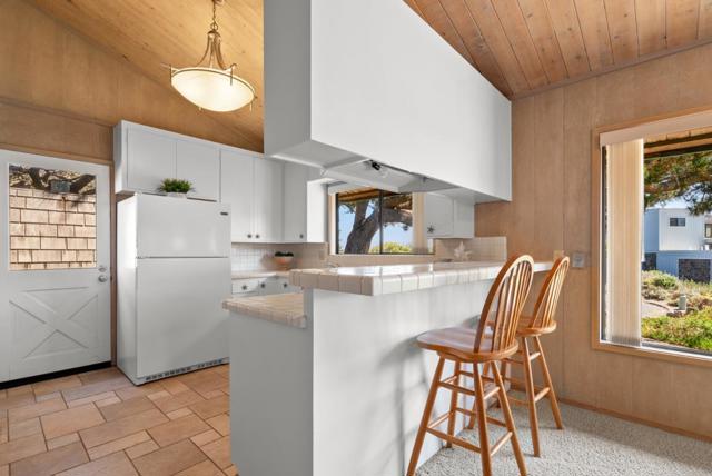 66 Avocet Circle, Watsonville CA: https://media.crmls.org/mediaz/b355510d-c3a0-403b-a124-98e72afb71d6.jpg