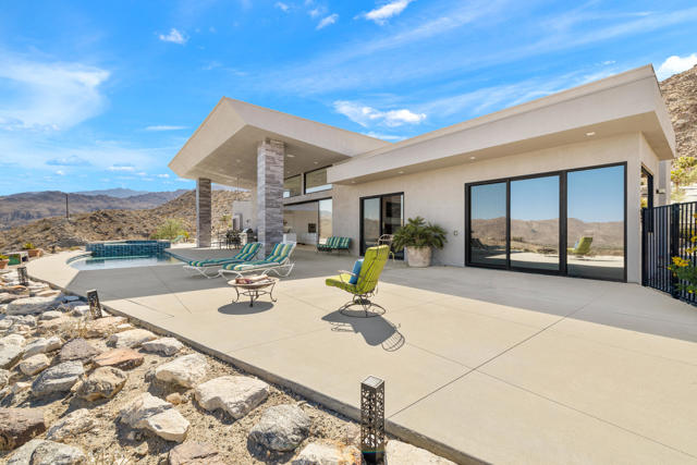 Image 64 of 65 For 71260 Oasis Trail