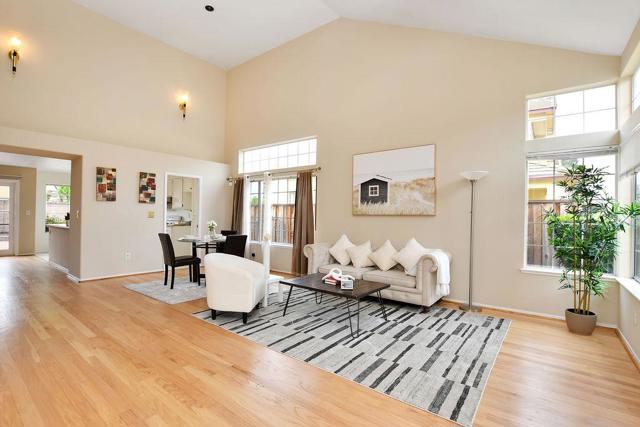 4409 Shannondale Drive, Antioch CA: https://media.crmls.org/mediaz/b3556c8a-a48d-4c1d-b68f-0af4ce254b0b.jpg