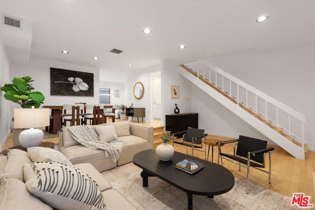 806 Washington Avenue photo 2