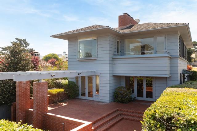 2416 Bay View Avenue, Carmel CA: https://media.crmls.org/mediaz/b356654f-aed9-47b5-a509-66c8f07f45b0.jpg