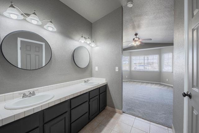890 Sloat Drive, Salinas CA: https://media.crmls.org/mediaz/b357e1ed-25b7-4a75-ae71-268ff9a8566e.jpg