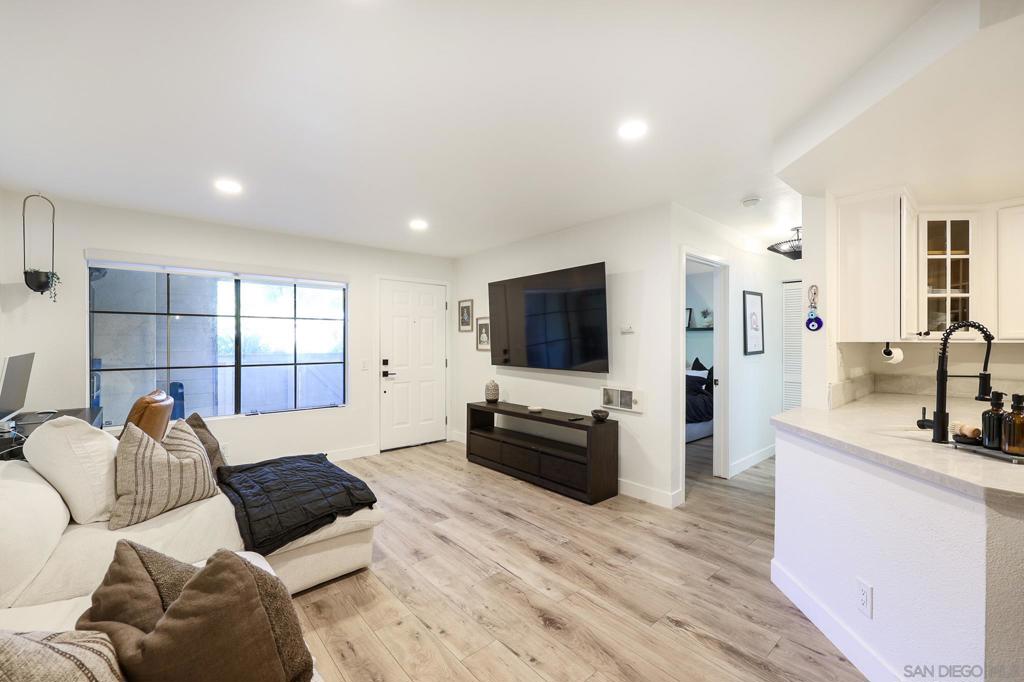 12570 Carmel Creek - photo 6