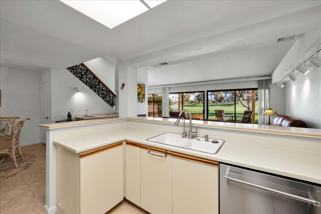 MLS #219137326DA image #11