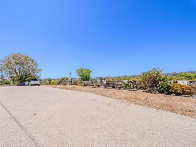 102 W Cliff Drive, Santa Cruz CA: https://media.crmls.org/mediaz/b3582280-8297-4958-a45d-db4e670f1d60.jpg