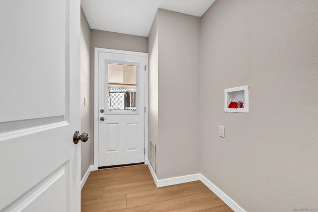 1401 El Norte Pkwy, San Marcos CA: https://media.crmls.org/mediaz/b358e269-c9cf-4302-9a8b-675c987dc9fe.jpg