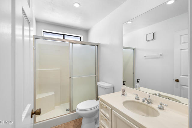 Detail Gallery Image 33 of 42 For 975 W Telegraph Rd #77,  Santa Paula,  CA 93060 - 3 Beds | 2 Baths