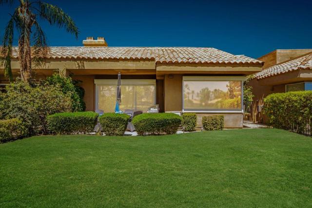 23 Pine Valley Drive, Rancho Mirage CA: https://media.crmls.org/mediaz/b35a28f2-a5f2-42b4-ba32-bcbbd108853b.jpg