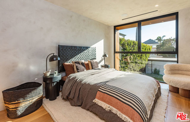 Drew Fenton | 23505 Malibu Colony Road Malibu CA | MLS: 7262819 Drew Fenton | 23505 Malibu Colony Road Malibu CA | MLS: 7262819