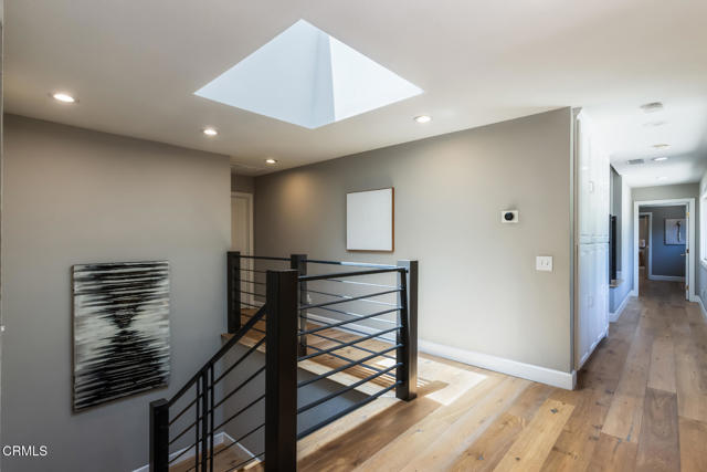 Detail Gallery Image 37 of 73 For 3643 Hampstead Rd, Glendale,  CA 91206 - 8 Beds | 6 Baths