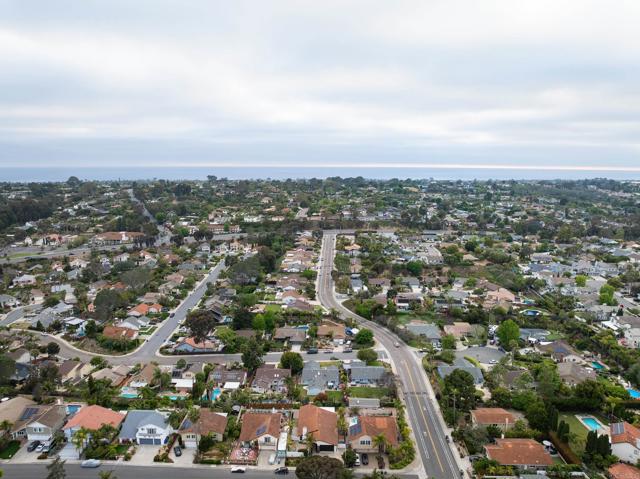Detail Gallery Image 36 of 39 For 324 Avenida De Las Rosas, Encinitas,  CA 92024 - 4 Beds | 2/1 Baths
