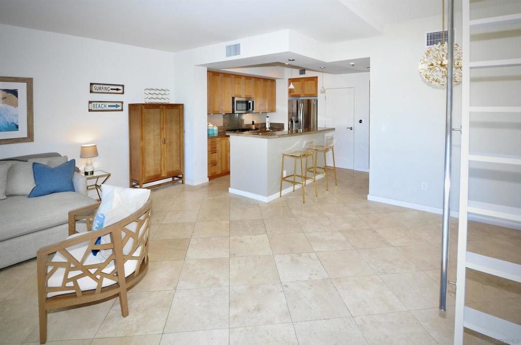 5490 La Jolla Blvd - photo 16