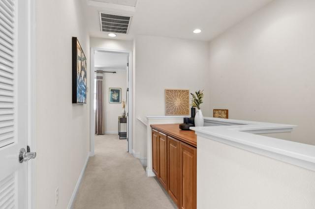 423 Paria Terrace, Sunnyvale CA: https://media.crmls.org/mediaz/b35c840b-c25c-4868-beef-bf2c5f858027.jpg