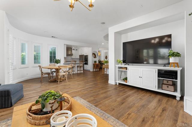 1781 Lemon Tree Court, San Marcos CA: https://media.crmls.org/mediaz/b35c86d3-1685-48c4-9602-df5c9ec1cc32.jpg