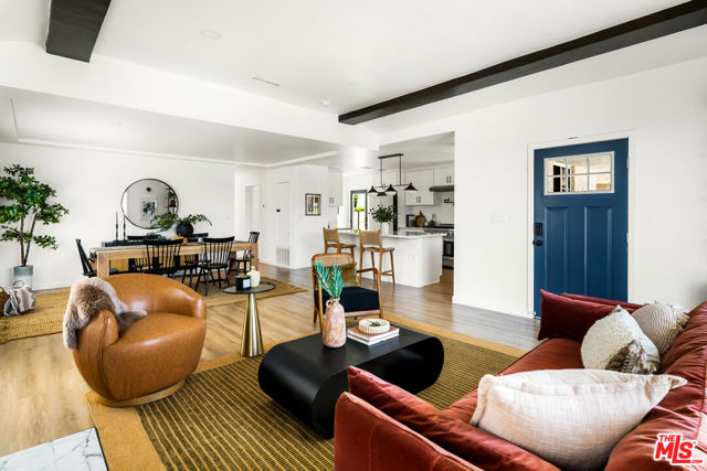 3627 W 64th Street, Los Angeles CA: https://media.crmls.org/mediaz/b35d1967-7d29-4984-b914-65958d3dac4d.jpg