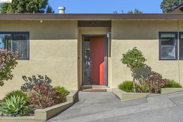 Image 1 of 32 For 2928 Morgan Ave