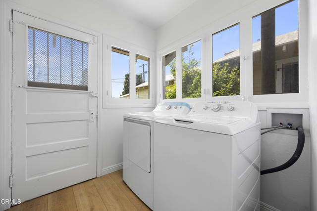Detail Gallery Image 12 of 40 For 3609 4th Ave, Los Angeles,  CA 90018 - 2 Beds | 2 Baths