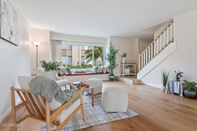 1617 Beagle Court, Ventura CA: https://media.crmls.org/mediaz/b35ea5da-f131-4df7-947a-7870665d0d4a.jpg