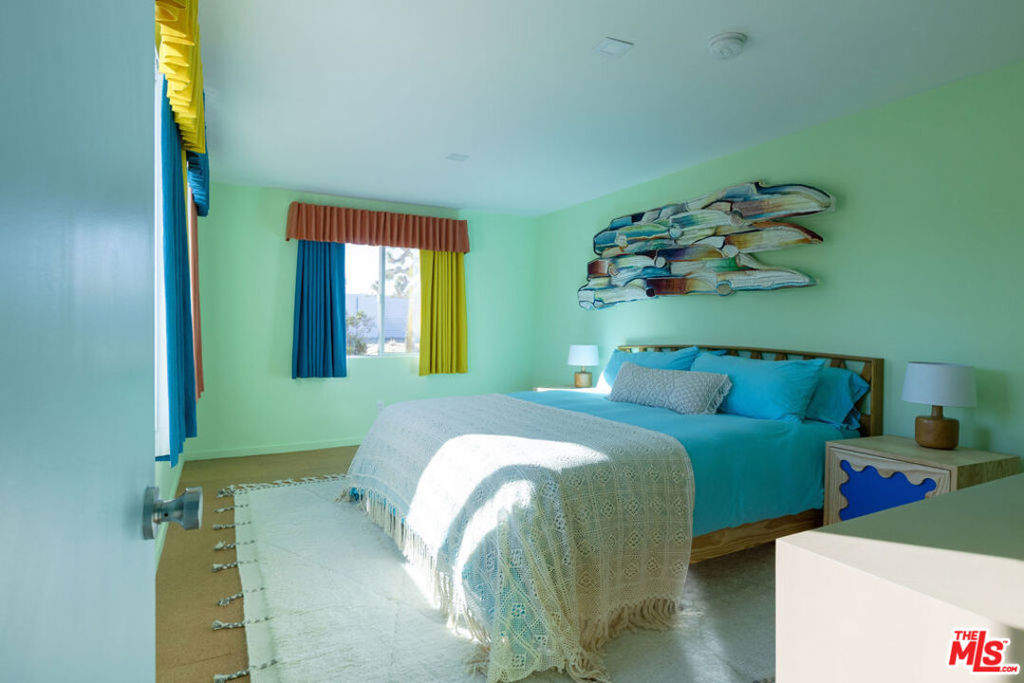 MLS #25609895 image #14