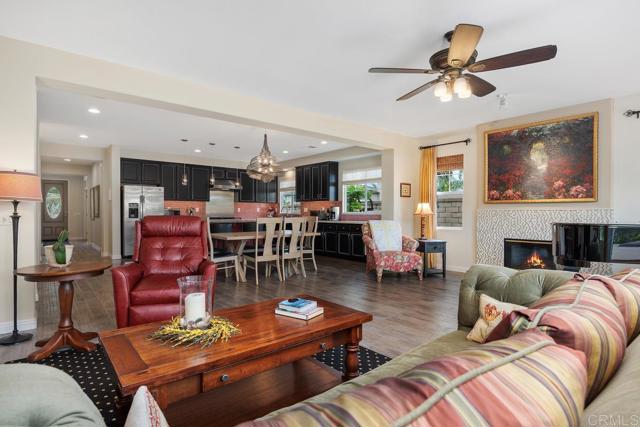 601 Carnation Court, San Marcos CA: https://media.crmls.org/mediaz/b35f2bba-27a7-41f6-a86f-685a95c0909c.jpg