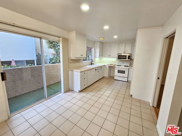 1957 N Bronson Avenue, Los Angeles CA: https://media.crmls.org/mediaz/b360279c-b69a-48a0-a23d-ec62d08029c5.jpg