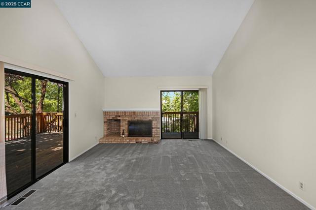 58 Ramsgate Lane, Pleasant Hill CA: https://media.crmls.org/mediaz/b3605b1a-e544-473b-b29b-2550e8714054.jpg
