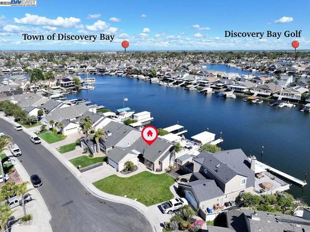 1864 Dune Point Way, Discovery Bay CA: https://media.crmls.org/mediaz/b360ee45-8f5f-43a7-a24c-a83dfd2f0839.jpg