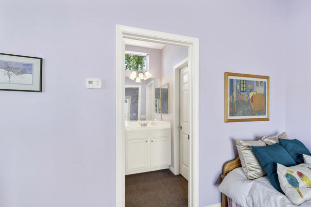 37549 Turnberry Isle Drive, Palm Desert CA: https://media.crmls.org/mediaz/b3620b07-b102-43f4-a5b4-692287b9e472.jpg