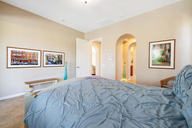 14 Via Santo Tomas Drive, Rancho Mirage CA: https://media.crmls.org/mediaz/b3623da6-2c68-407b-ba61-af46837e7dd0.jpg