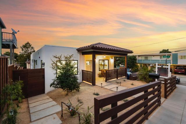 895 Laurel Avenue, Belmont CA: https://media.crmls.org/mediaz/b3635f29-78a2-468a-afce-8390aad6c1e4.jpg