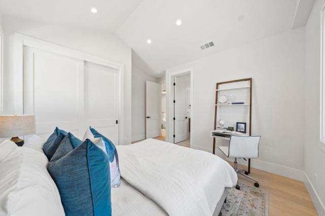 615 Chapman Drive, Campbell CA: https://media.crmls.org/mediaz/b363a51e-8d2c-4d99-8948-bb1b2db78f2f.jpg