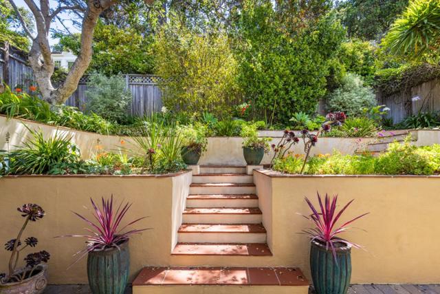 0 Carmelo 5 SE Ocean Avenue, Carmel CA: https://media.crmls.org/mediaz/b363abab-6e7c-4e26-b9ae-b4e3552f4bf2.jpg